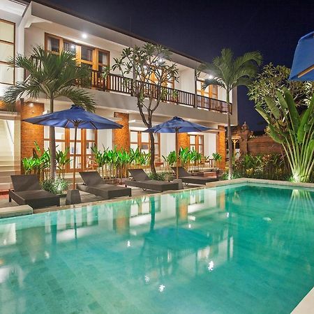 Sahadewa Suites Residence Kerobokan Exterior foto