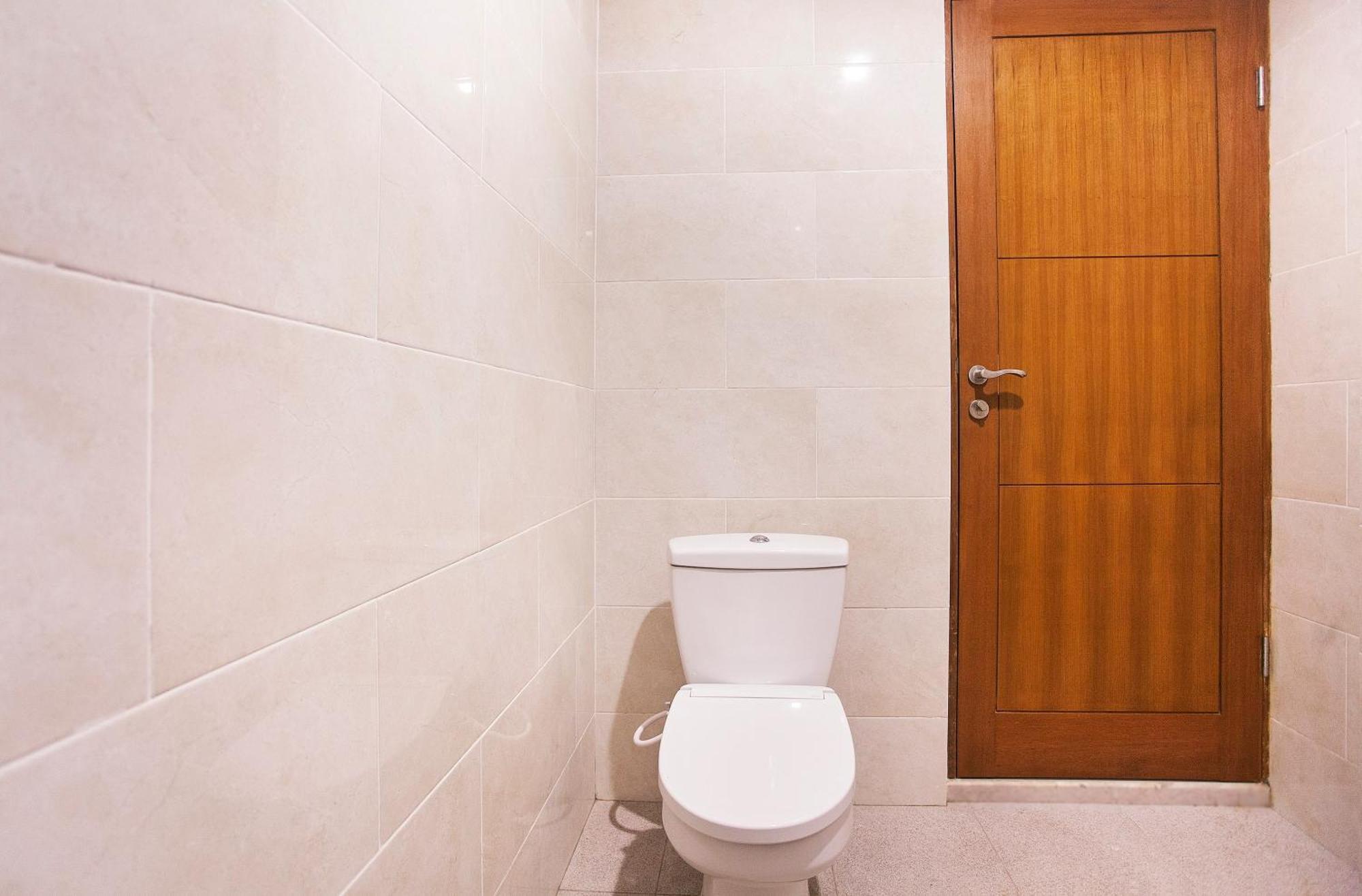 Sahadewa Suites Residence Kerobokan Quarto foto